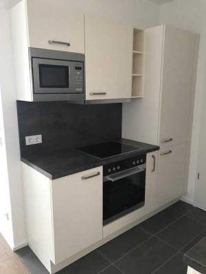 Neuwertige 2-Zimmer-Wohnung Nähe S-Bahn mit Balkon und Einbauküche in Markt Schwaben
