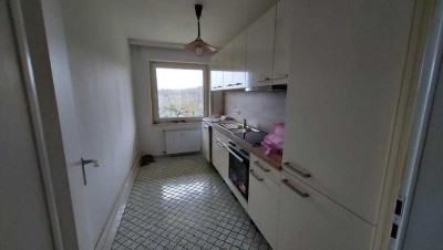 Erstbezug nach Renovierung, ruhig gelegene Wohnung mit Garten und schöner Aussicht