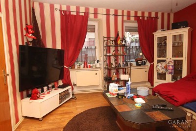 Charmantes Stadthaus mit Innenhof - historisches Altbau-Flair