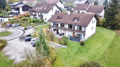 Beste Kapitalanlage! Solides MFH mit 6 Wohneinheiten und großem Grundstück in bester Lage