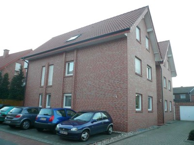 3 Zimmer-OG-Wohnung mit Balkon zu vermieten!