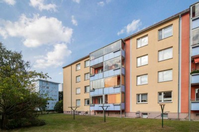 Knieper Nord: 3-Zi.-Whg. mit verglastem Balkon in  Stralsund