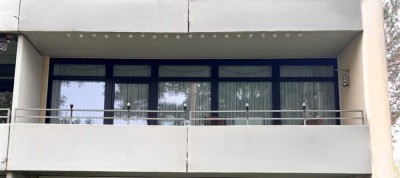 Vermietete 2- Zimmer- Wohnung mit großer Loggia und Garage ...