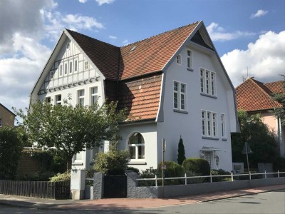 Attraktive 4,5-Zimmer-Wohnung mit großer Dachterrasse und Einbauküche in Burgdorf