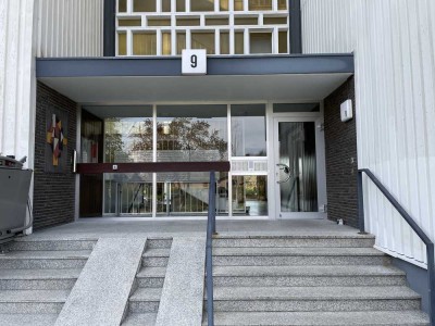 Begehrte 3-Raum-Wohnung mit gehobener Innenausstattung mit Balkon in Flensburg