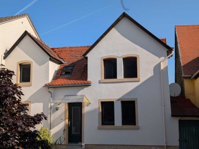 Charmantes Haus im ruhigen Rheinhessen-Ensemble