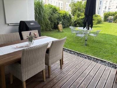 Gartenidylle & Komfort: 4 Zimmer Wohnung mit EBK, 2 Stellplätzen & E-Ladesäule in Hanau Wolfgang