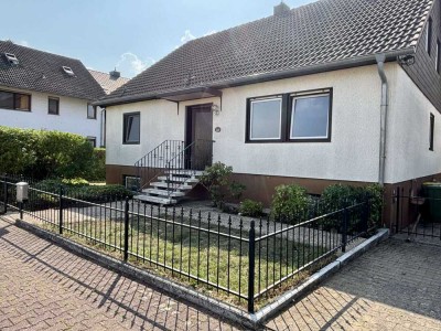 ***EFH mit Potenzial, viel Platz und schönem Eckgrundstück***