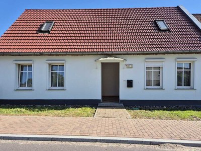 Charmantes Siedlungshaus nahe Burg Rabenstein