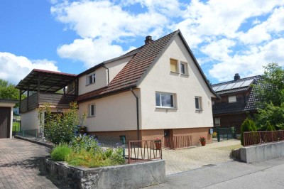 Freistehendes Einfamilienhaus mit Garten in schöner Lage in Murg-Niederhof