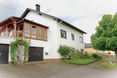 Schöne möblierte 2-Zimmer Wohnung in absoluter Ruhe