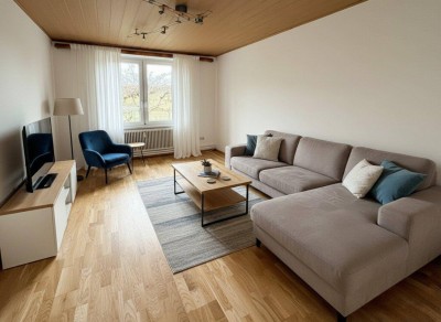 Komfort trifft Gemütlichkeit – 2 Zimmer mit Hofgarten in zentraler Lage