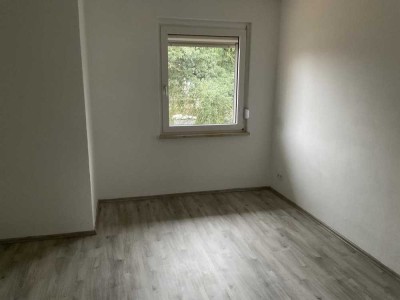 Praktische 3-Zimmer-Etagenwohnung in Herne – mit offener Wohnküche und Laminatboden