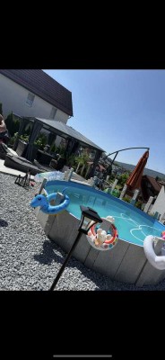 Einfamilienhaus mit großem Grundstück, Gartenparadies & Pool