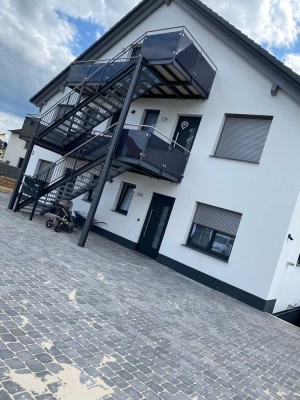 Moderner Neubau in ruhiger Lager - 2ZKB / WHG5