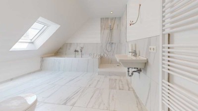 Generationswohnen auf einem Grundstück. 2 Häuser saniert und sofort einzugsbereit!