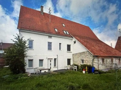 Bauernhaus mit viel Platz und Ausbaumöglichkeiten