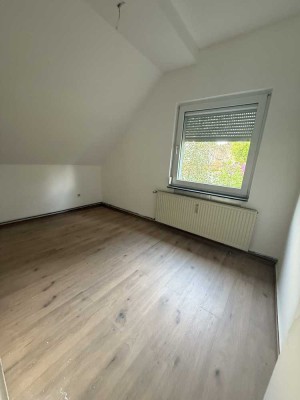 Wunderschöne 3,5-Zimmer-Wohnung mit Balkon in Hambühren – Frei ab 01.07.2025