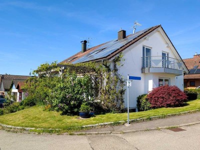 Energetisch gut modernisierte DHH in ruhiger Ortsrandlage