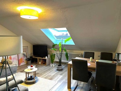 Schöne Dachgeschosswohnung in der Innenstadt, 3,5 ZK