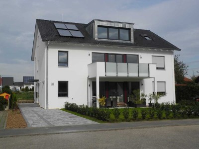 2-Zimmer-Dachgeschosswohnung mit Balkon und Einbauküche in Bad Friedrichshall