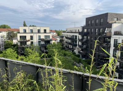 Large, 114m2 flat in cozy neighbourhood//Große DG Wohnung in KHorst- To rent from 09/2025 to 06/2027