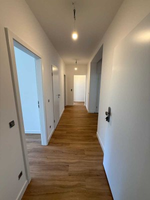 Großzügige 4-Zimmer-Wohnung in exklusiver Lage in Frankfurt nach umfangreicher Sanierung