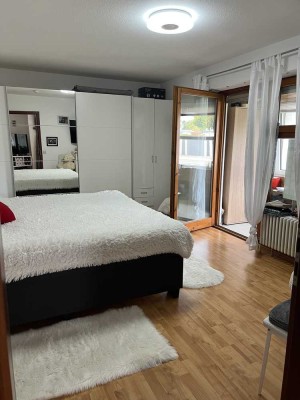 Exklusive 2-Zimmer-Erdgeschosswohnung mit Balkon und EBK in Biberach
