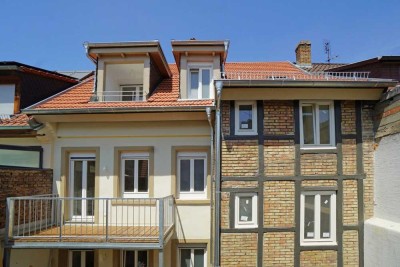 Im Zentrum von Handschuhsheim gelegene, ruhige und helle 2.5 Zimmer Wohnung mit Balkon