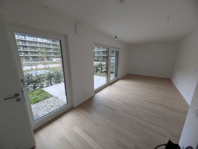 1-Zimmer Gartenwohnung mit Dachterrasse