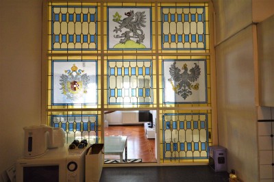 Maria Theresien Straße - ruhig und hell im 5. Liftstock 1/9. Bezirk