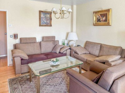 Helle 3-Zimmer-Wohnung mit Balkon und Aufzug in Reinickendorf