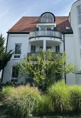 Erstbezug nach Renovierung mit Balkon: attraktive 3-Zimmer-Wohnung in Freising
