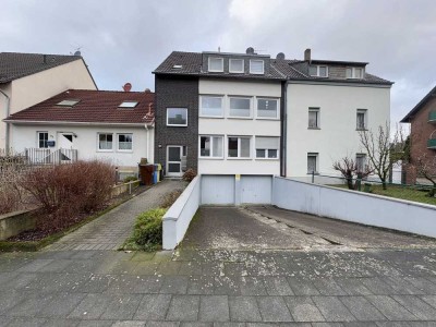 3-Zimmerwohnung mit Balkon im Neusser Stadionviertel