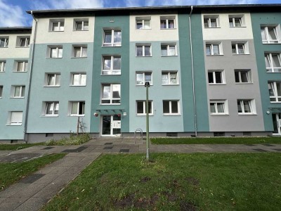 Praktische 2,5-Zimmer-Wohnung mit Balkon!