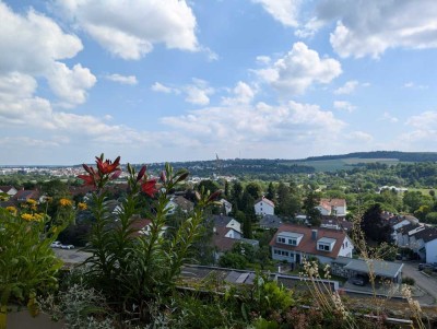 4-ZImmer Wohnung mit Panoramablick I Garage I Balkon