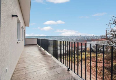 Penthouse-Wohnung mit leichtem Loft-Charakter, 
zwei Dachterrassen und freiem Blick