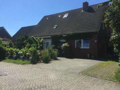 Zentrales Einfamilienhaus in Südbrookmerland mit Garten und Carports -keine Provision-