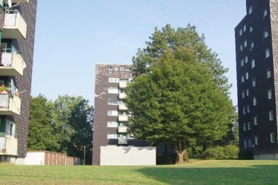 Geräumige 3 Zimmerwhg 78m² mit Balkon,Aufzug und Garage in Gummersbach-Bernberg