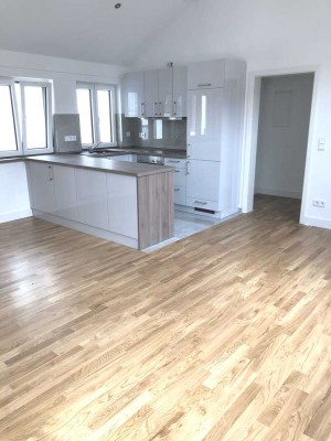 2-Zimmerwohnung mit Balkon in Neubau   Nordend West