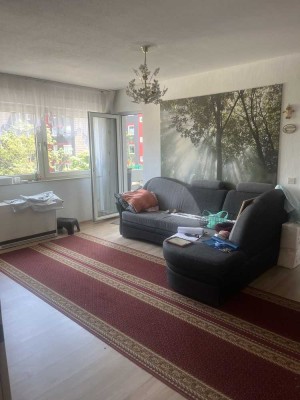 Charmante 2 Zimmer Wohnung mit Balkon
