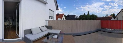 Seltenheit: Traumhafte 2-Zimmer Wohnung mit großer Dachterrasse in Bestlage von Lohhof