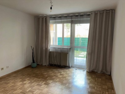 1-Zimmer Wohnung mit Terrasse und Garten