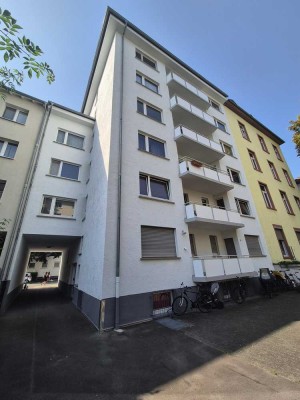 Eigentumswohnung im Nordend-Leerstehend, Zentrale Top-Lage