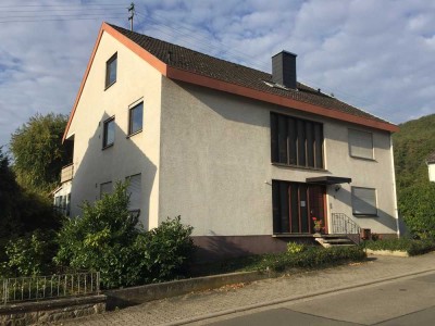 5 Zimmer Wohnung mit Balkon in Königsbach/Neustadt an der Weinstraße