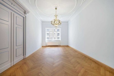 Elegante Altbauwohnung im begehrten Münchner Lehel