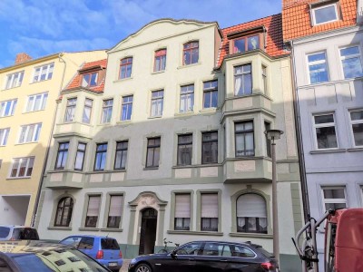 Stadtfeld Ost I renovierte 3-Raumwohnung I Balkon und Einbauküche