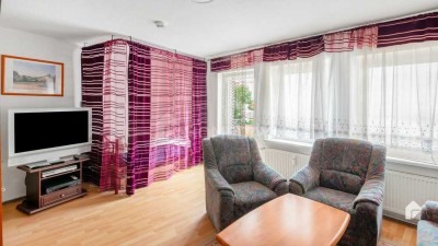 Vollständig möblierte 1-Zimmer-Wohnung mit EBK, Balkon und Garage in Erfurt