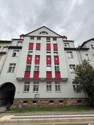 Bezugsfreie 3 Zimmer Wohnung in der Löbstedter Straße