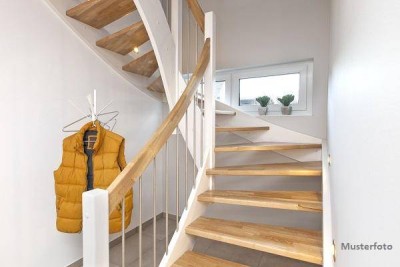 Maisonette-Wohnung mit Terrasse